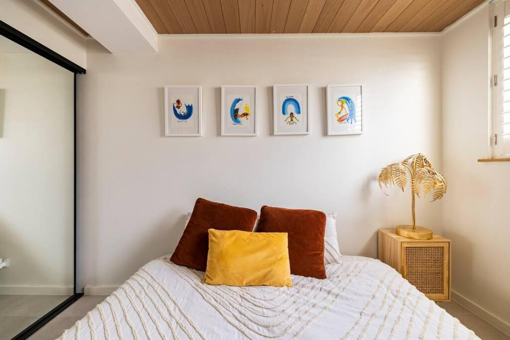 Chic Beachside Getaway 2Br 2Bath Fully Equipped Apartman Gold Coast Kültér fotó